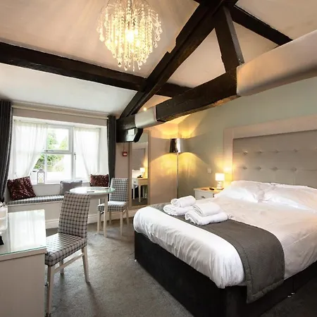 Bed & Breakfast Maypole