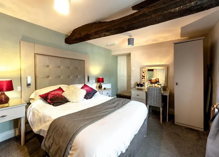 Bed & Breakfast Maypole 3*