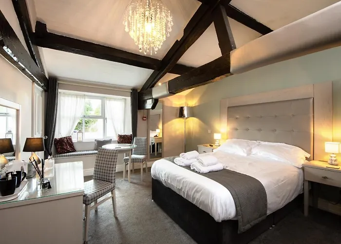 Bed & Breakfast Maypole