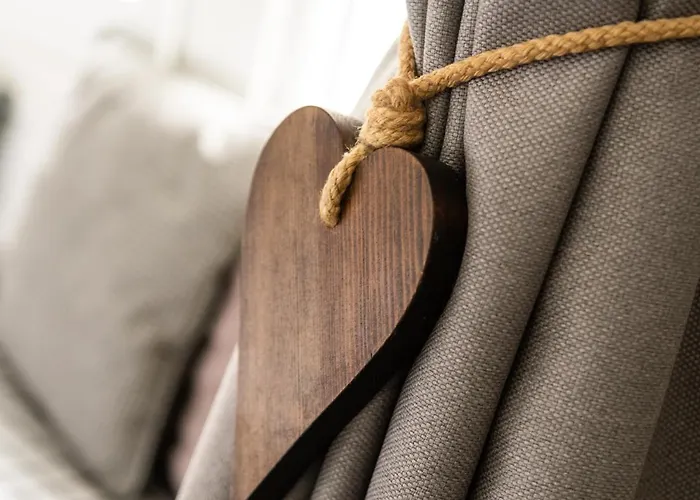 Maypole Couette-café 3*