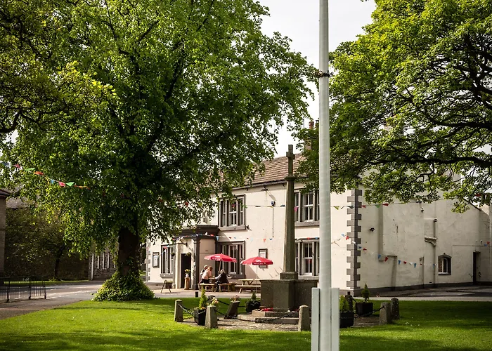 Maypole Bed & Breakfast 3*