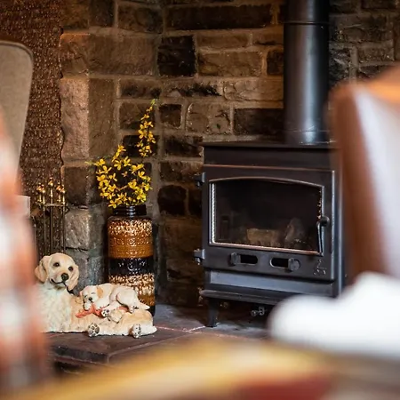 Maypole Bed & Breakfast