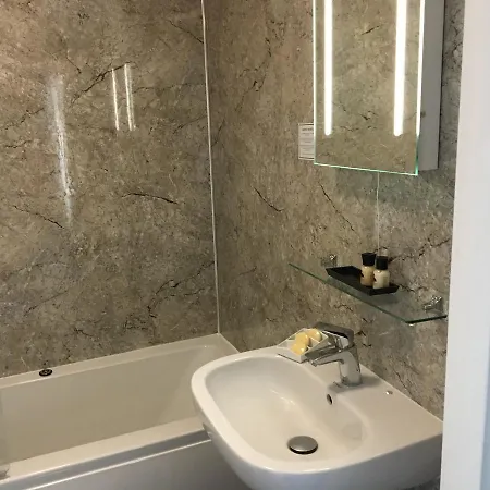 Maypole Отель типа 